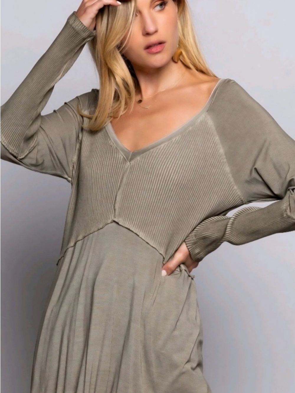 POL Kahki Colored V-Neck Layered Rib Tunic